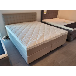 FAST LAVPRIS. Kontinentalseng 210x210 Beige