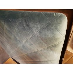 Gr�n velour sengegavl 140cm (oprydningssalg)