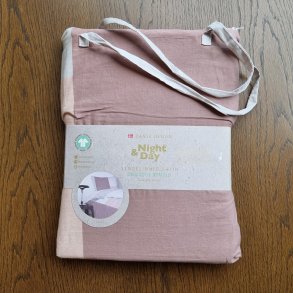 Sengetj 140x200 cm - Day & Night kologisk bomuldssatin (oprydningssalg)