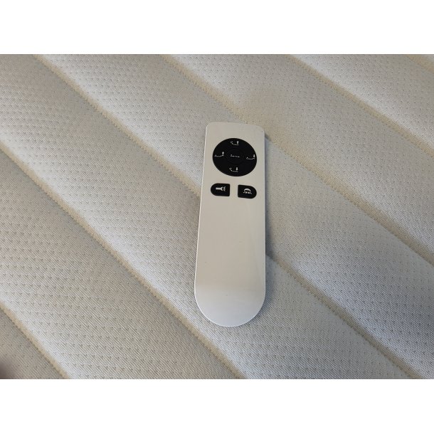 *FAST LAVPRIS* - Elevationsseng 140x200. Flot lys gr�.