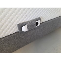 *FAST LAVPRIS* - Elevationsseng 140x200. Flot lys gr�.