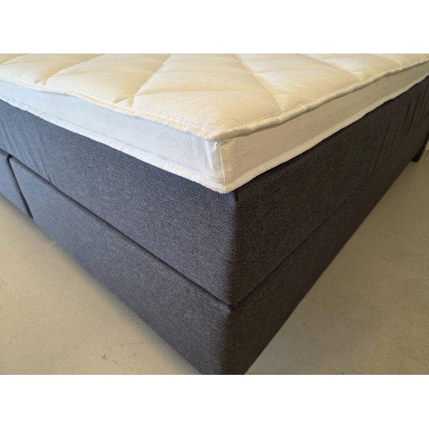 *Fast lavpris* - Kontinentalseng 210*210 cm Antracit. Incl. sengegavl.