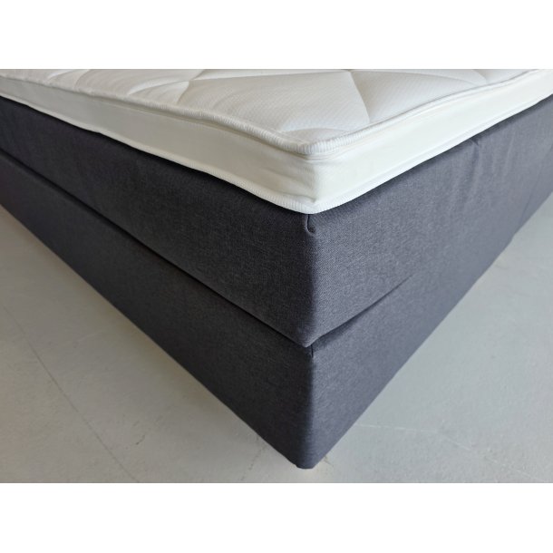 *Fast lavpris* - Kontinentalseng 210*210 cm Antracit. Incl. sengegavl.