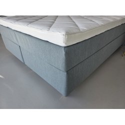 *Fast lavpris* - 160x200 Kontinentalseng, Lys tyrkis/bl� Incl. sengegavl