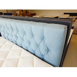 *Fast lavpris* - 160x200 Kontinentalseng, Lys tyrkis/bl� Incl. sengegavl