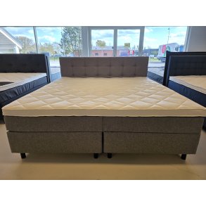 *Fast lavpris* - Kontinentalseng 210x210 cm incl. sengegavl - gr�