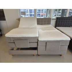 *Fast lavpris* - Dobbeltfjedret elevationsseng 180x200 cm - Beige Boucl�