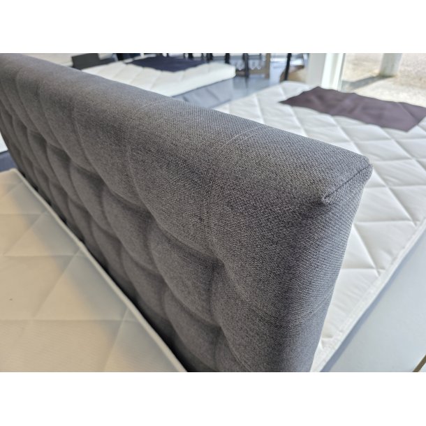 *Fast lavpris* - Kontinentalseng 140x200 cm incl. sengegavl - Antracitgr�