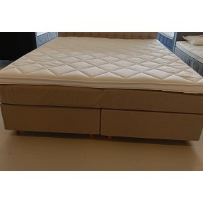 FAST LAVPRIS. Kontinentalseng 210x210 Beige