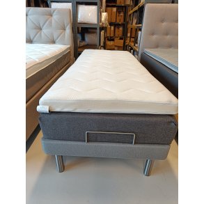 Elevationsseng 80*200. 2. Sortering farveforskel og en smule nus p bunden