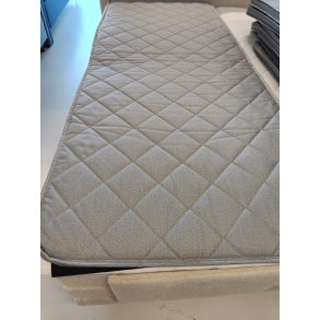 Oprydnings salg. Billig topmadras 80*200