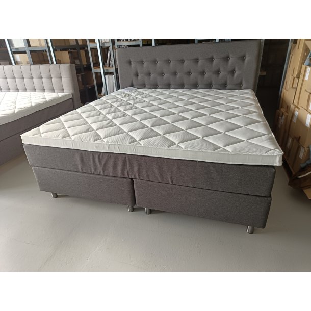 FAST LAVPRIS. Kontinentalseng 200x200 Antracit gr