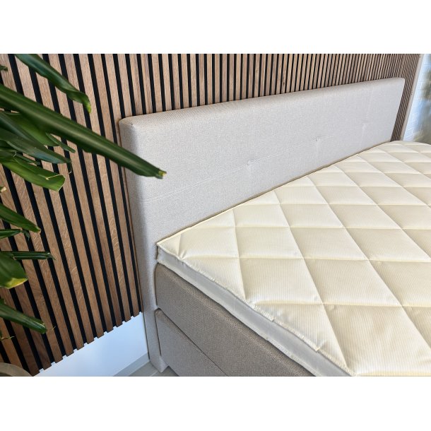 Kontinentalseng 220x220 cm Beige