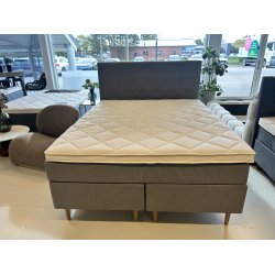 *Fast lavpris* - 160x200 Kontinentalseng, Lys gr� Incl. sengegavl