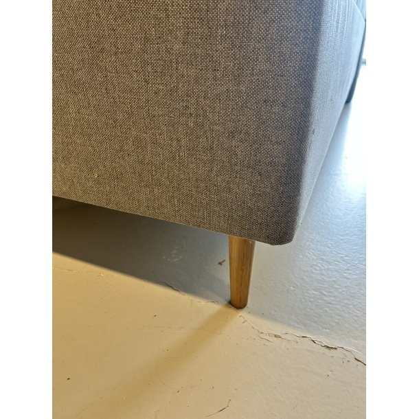 *Fast lavpris* - 160x200 Kontinentalseng, Lys gr� Incl. sengegavl