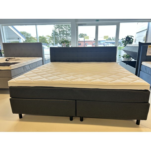 *Fast lavpris* - Kontinentalseng 210x210 cm incl. sengegavl - Antracit