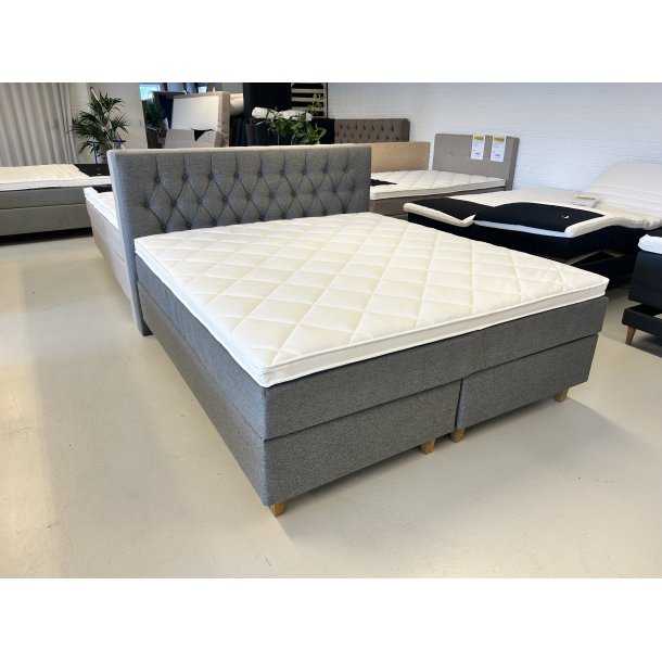 *Fast lavpris* - Kontinentalseng 180x200 cm incl. sengegavl - Gr�