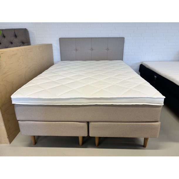 *Fast lavpris* - Kontinentalseng 140x200 cm - Beige