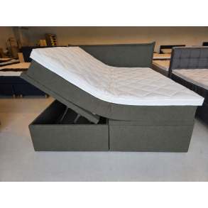 *Fast lavpris* Opbevaringsseng 180x200 cm inkl. topmadras og sengegavl - gr�gr�n boucl�